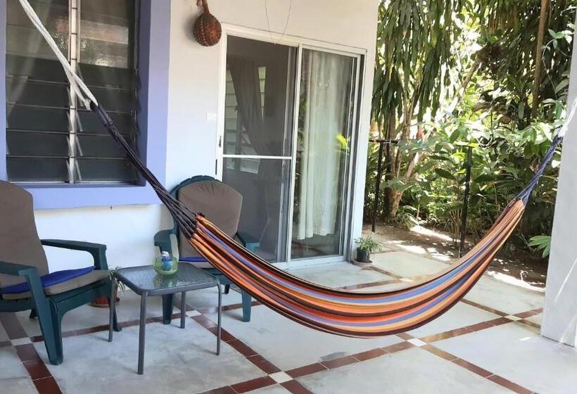 Togo B&b Farallon