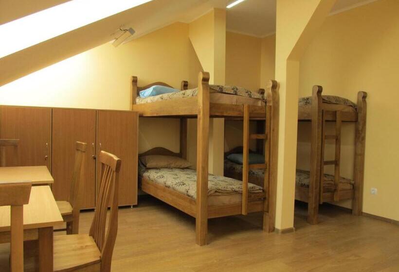 فندق صغير Mini Hotel Na Pidgradskiy
