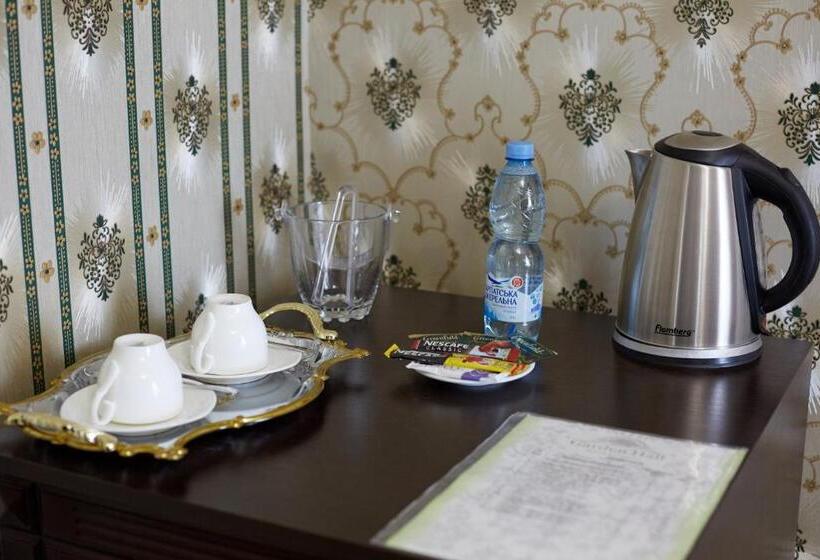 مبيت وإفطار Garden Hall