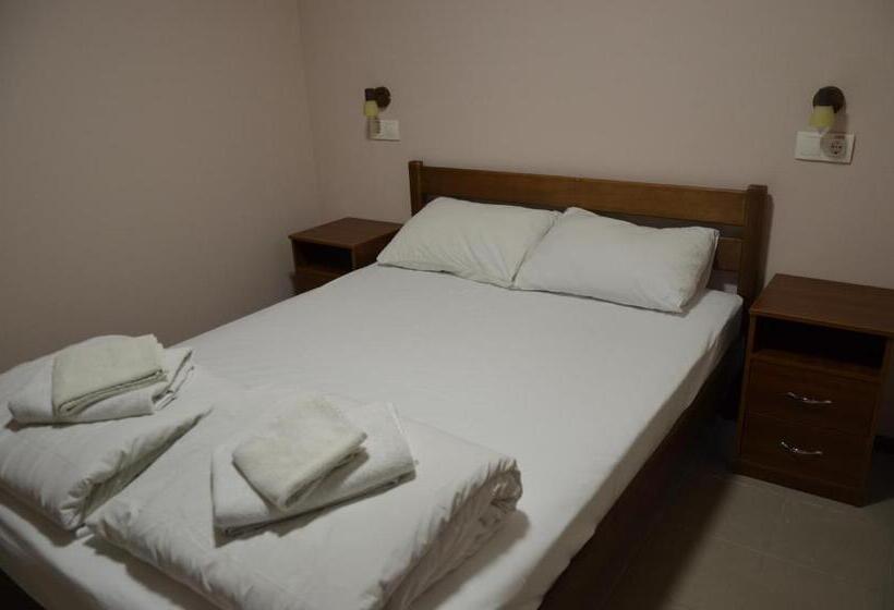 Hostel Vshokoladi