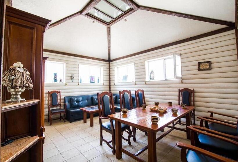 فندق Georg Palace