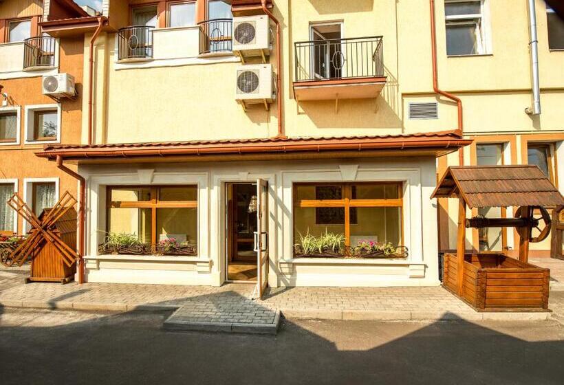 酒店 &spa Pysanka, готель писанка, 3 сауни та джакузі   індивідуальний відпочинок у спа