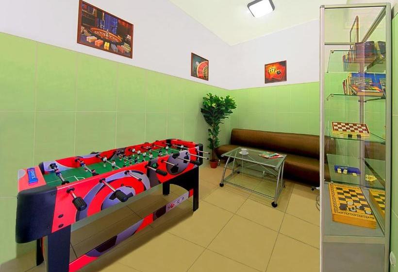 Sana Hostel