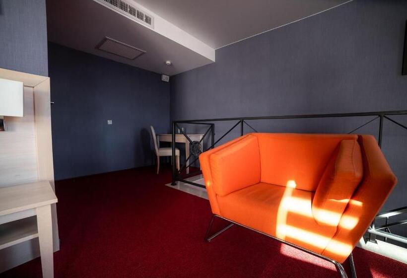 Sribni Leleky Hotel & Spa