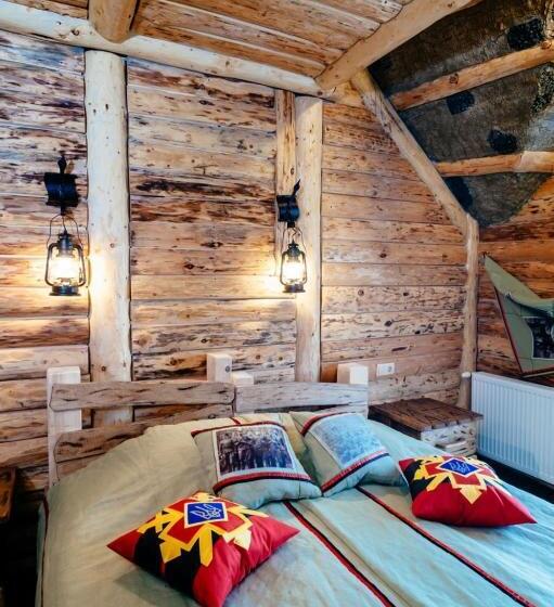 Stara Pravda Hotel   History