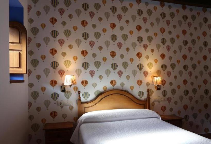 בית מלון כפרי Hospedería Sádaba