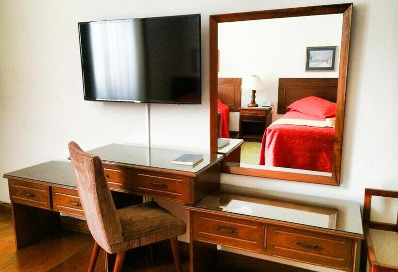 هتل Victoria Plaza