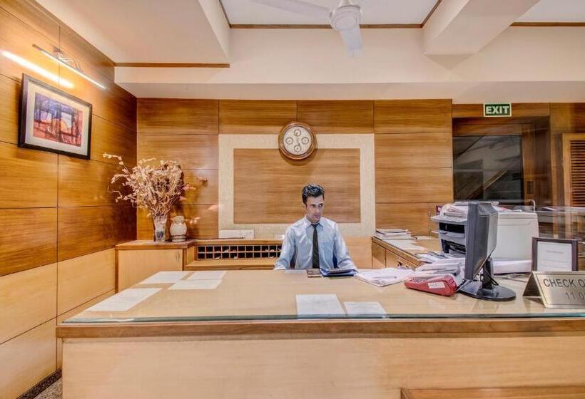 فندق Capital O Broadway