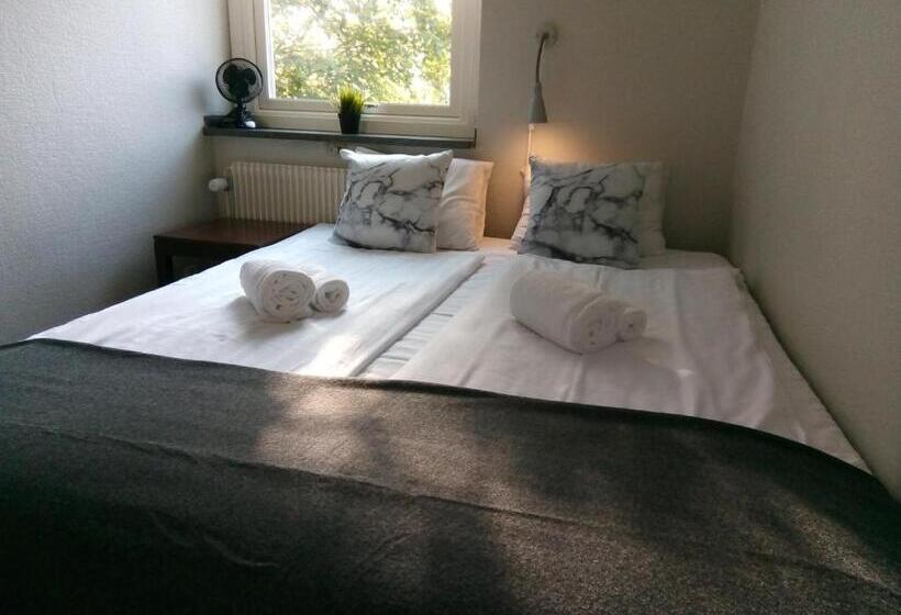 هاستل Kristinebergs Bed & Breakfast