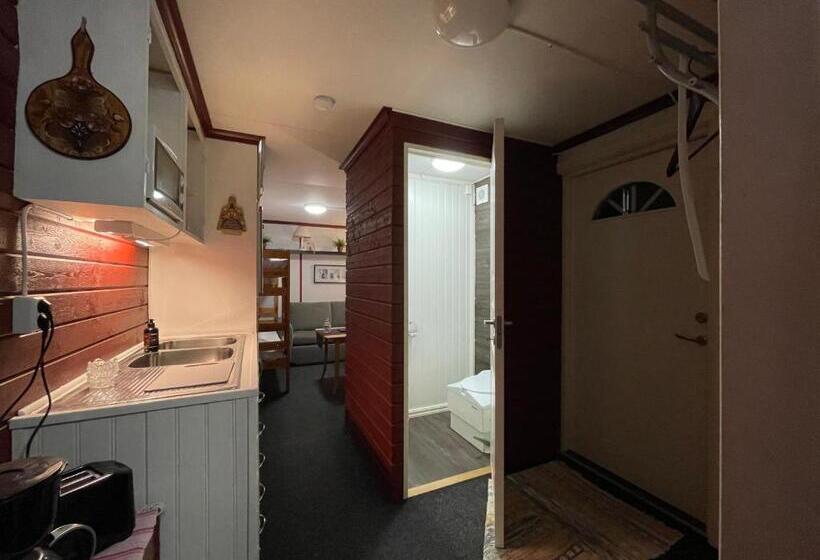 هاستل Prinsgården B&b Rum Stugor