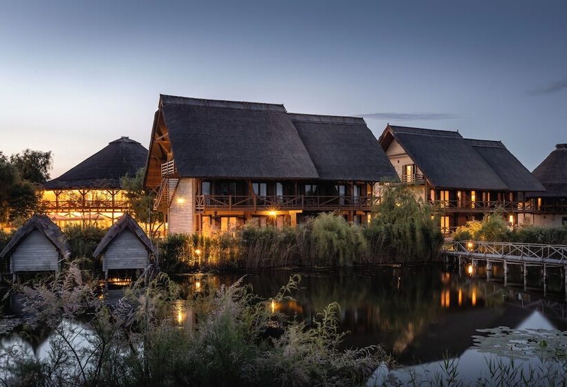 هتل Green Village Resort