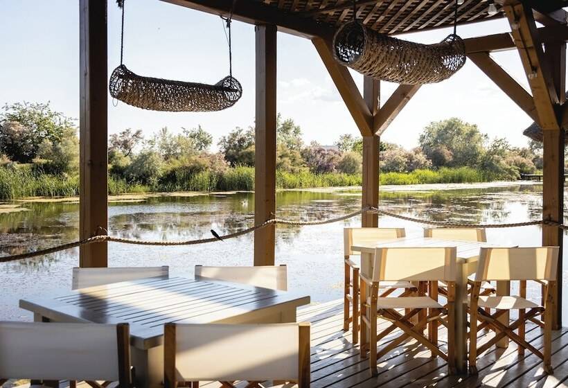 هتل Green Village Resort