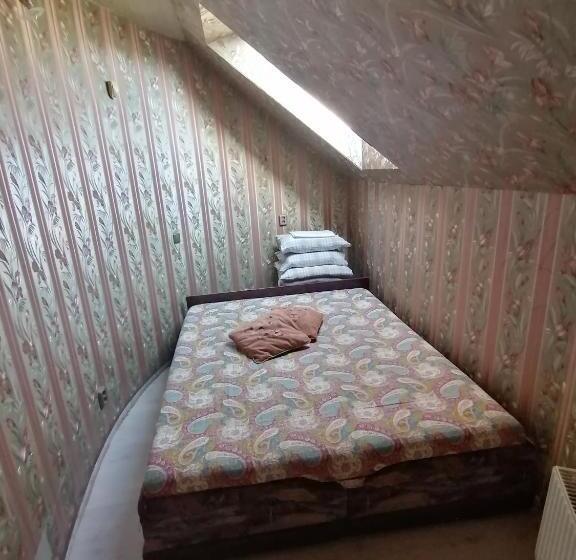هتل Guest House Krista