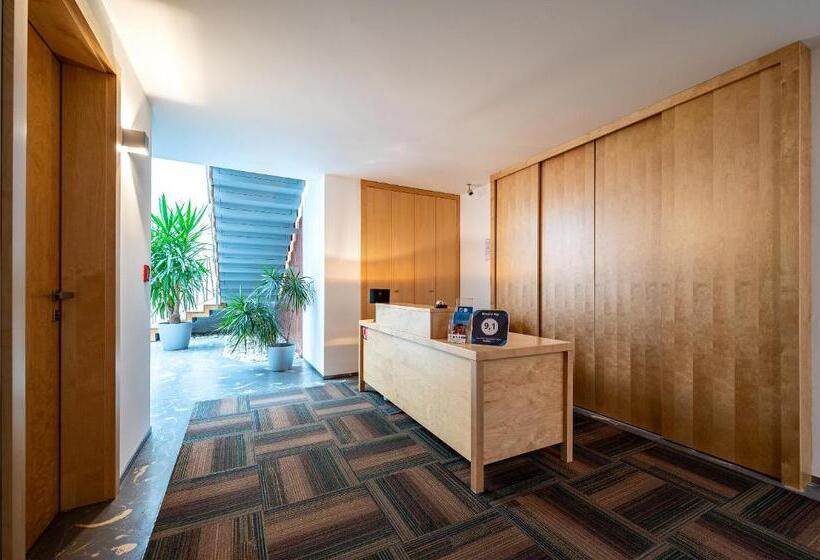 هتل Penzion V Ráji