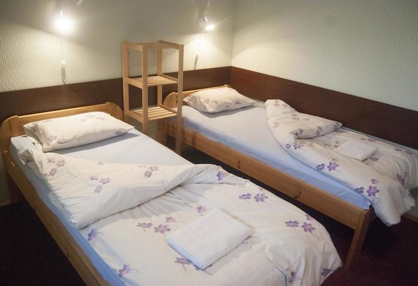 هتل Terve Hostel