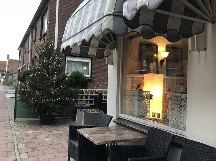 ホテル Valkenhof