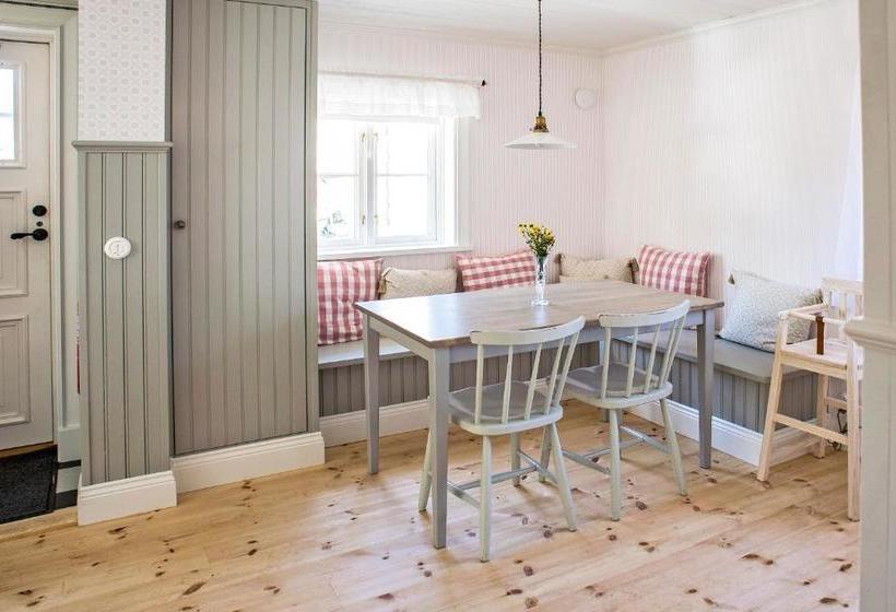 منتجع Astrid Lindgrens Världs Gästboende