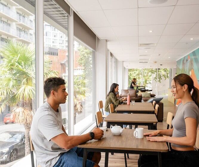 هاستل Haka House Auckland City