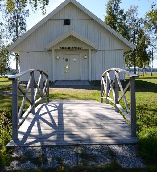 هاستل Storstrand Kursgård