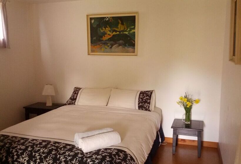 הוסטל The Innlet, Country Apartments And Cottages