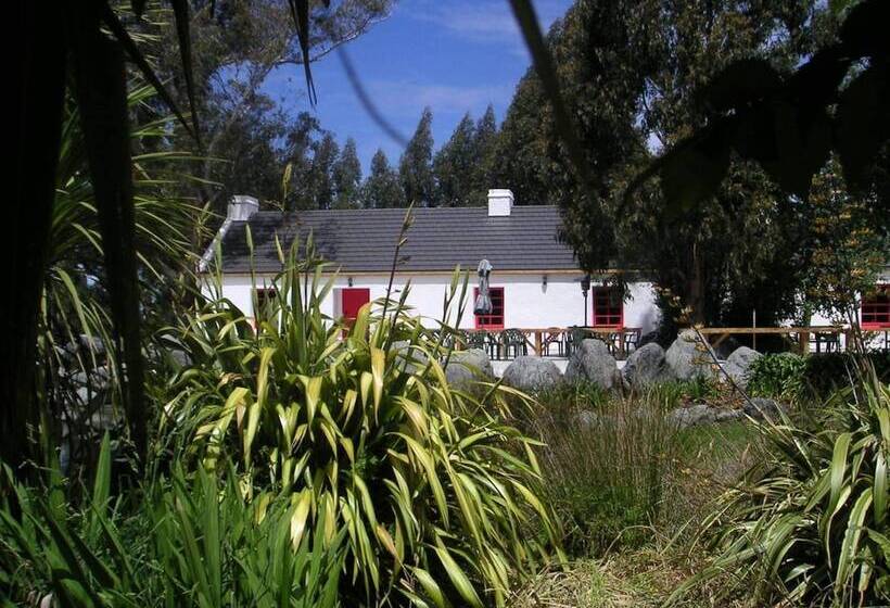 هتل Donegal House