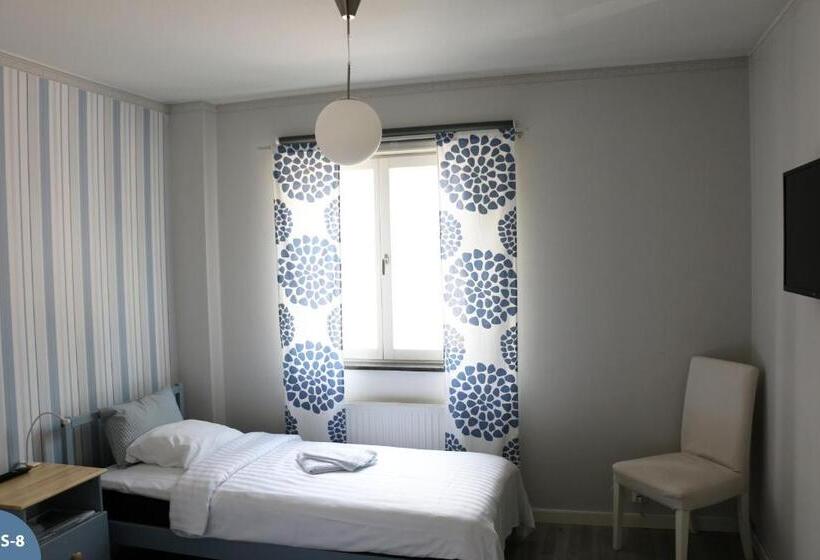 هتل Svefi Vandrarhem   Hostel