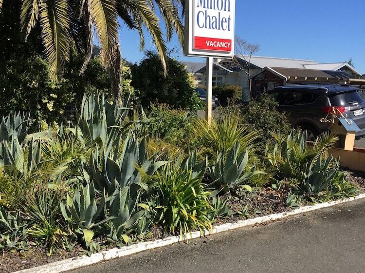 Milton Chalet Motel
