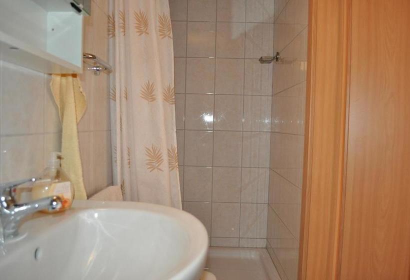 צימר Bnb Ancienne Cure