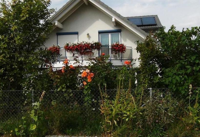 مبيت وإفطار Haus Erika Am Weg