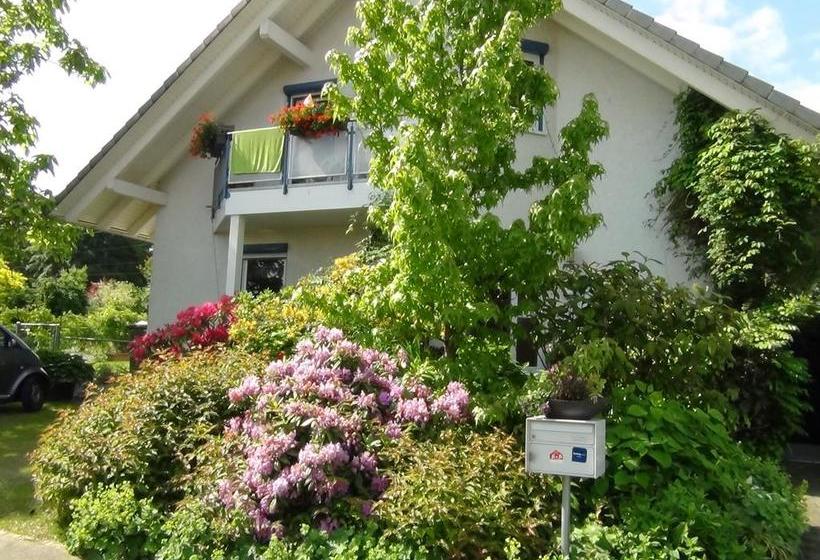 مبيت وإفطار Haus Erika Am Weg