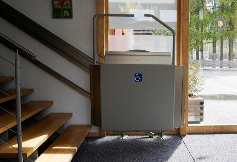 ベッドアンドブレックファースト Shima Davos