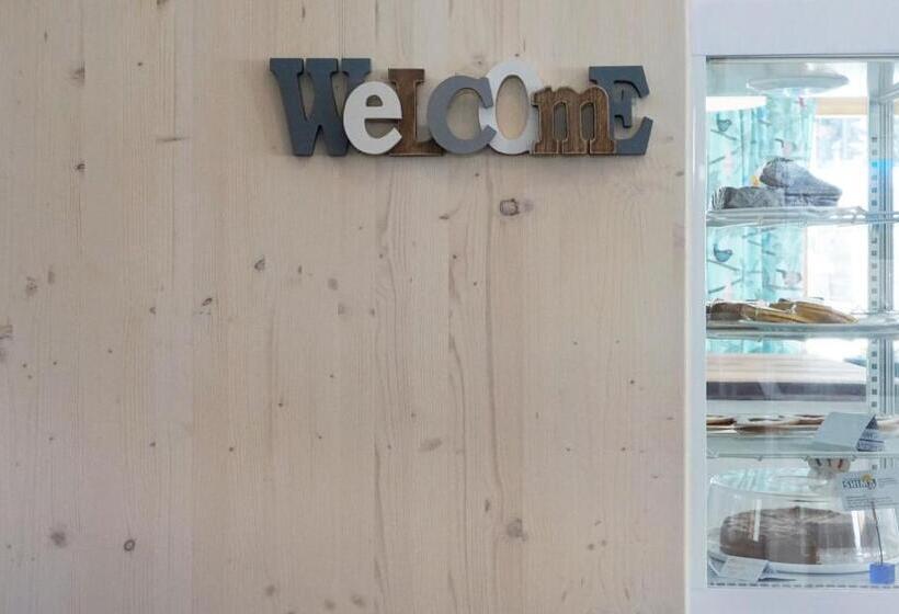 ベッドアンドブレックファースト Shima Davos