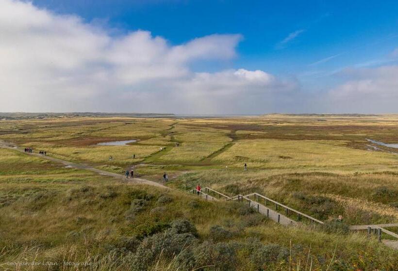 تختخواب و صبحانه Thuis Op Texel