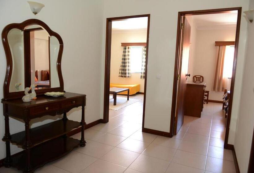 فندق A Cegonha