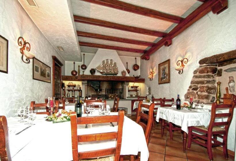 호텔 Albergo Ristorante Della Posta