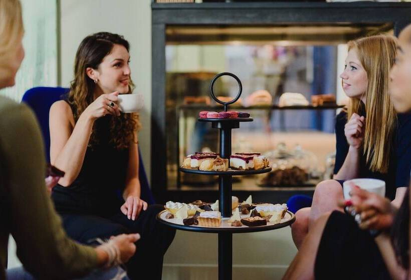 هتل Blue Inspired By Manna