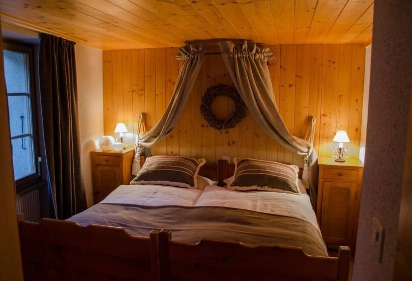 فندق Hôtel Le Grand Chalet Favre