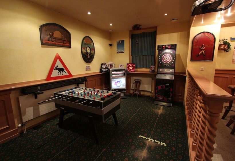 فندق Restaurant Alpina