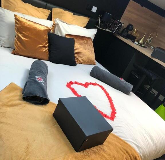 فندق Playroom Et Nuit Insolite