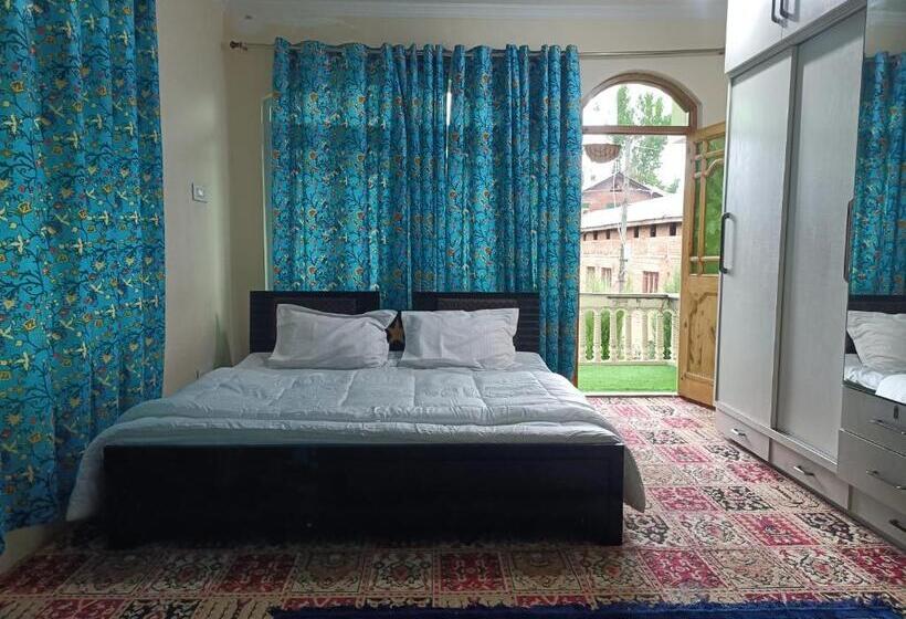 펜션 Coachman Homestay