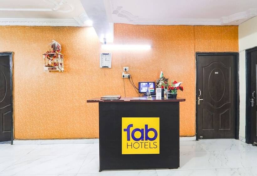 Fabhotel Yamini Inn
