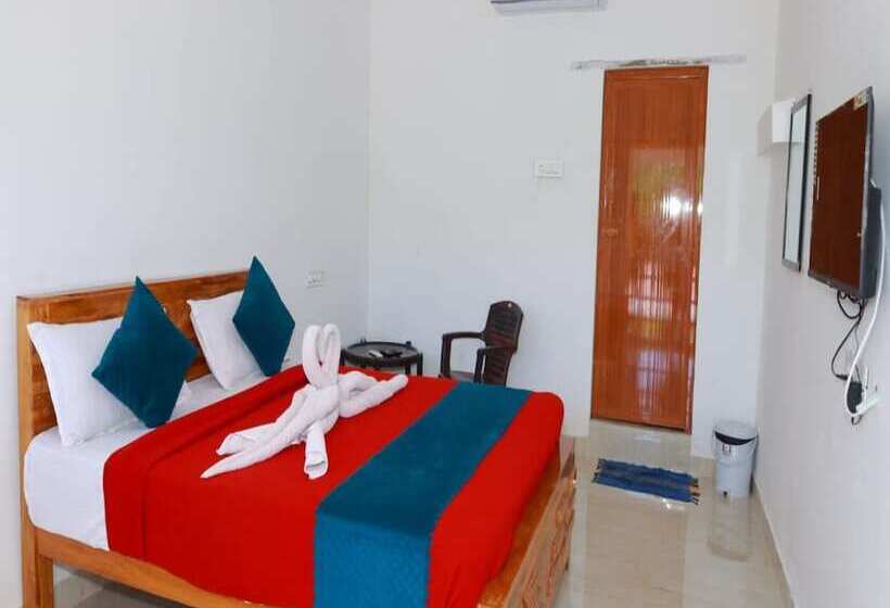 בית מלון כפרי Aryas Residency