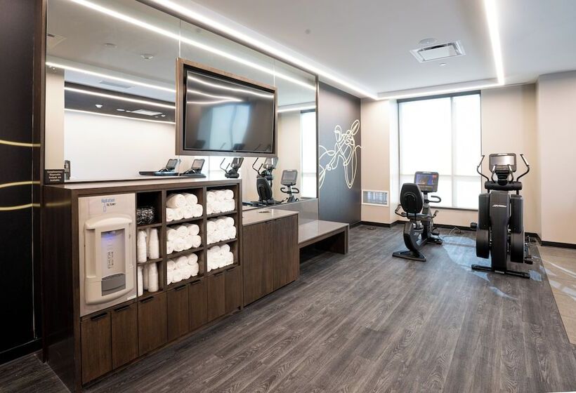 ホテル Indigo West Chester   Downtown, An Ihg