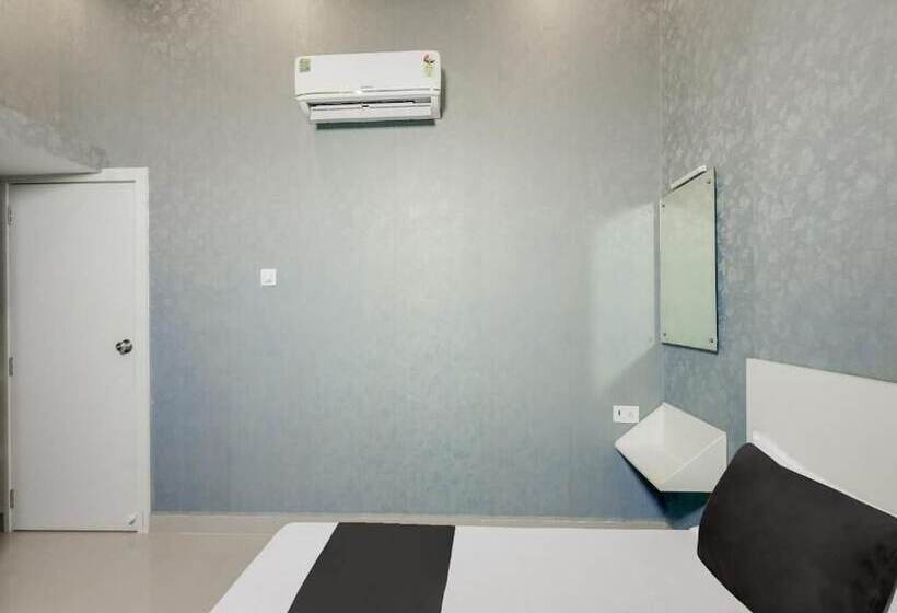 בית מלון כפרי Le Hayat Residency