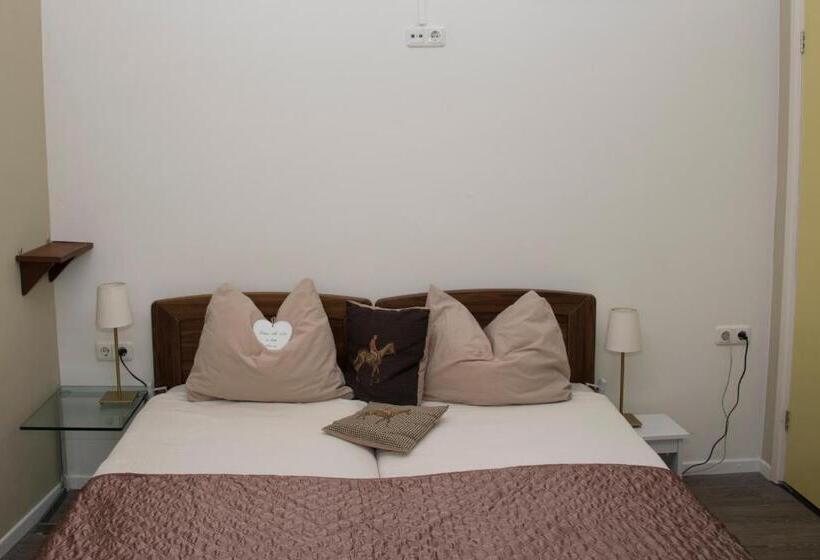 B & B Leudal