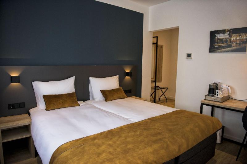 هتل Et Le Cafe De Paris