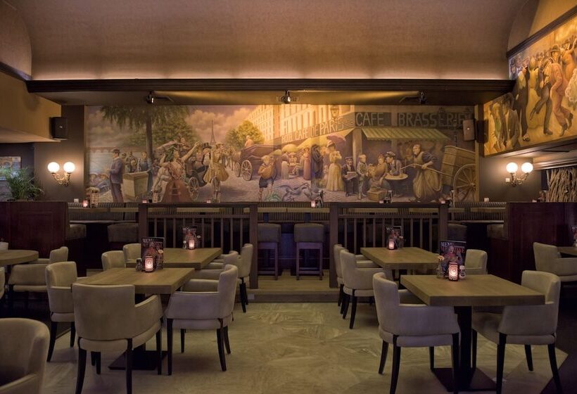 هتل Et Le Cafe De Paris