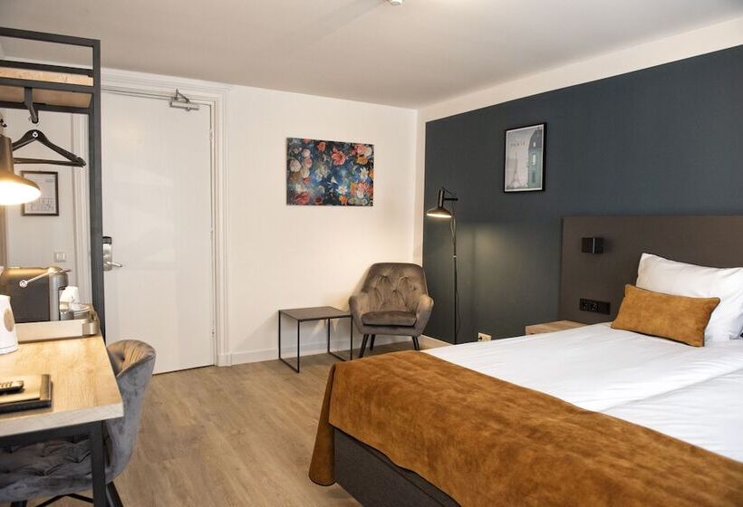 هتل Et Le Cafe De Paris