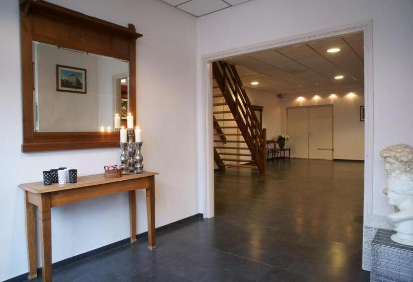 فندق Het Gemeentehuis Uithuizen