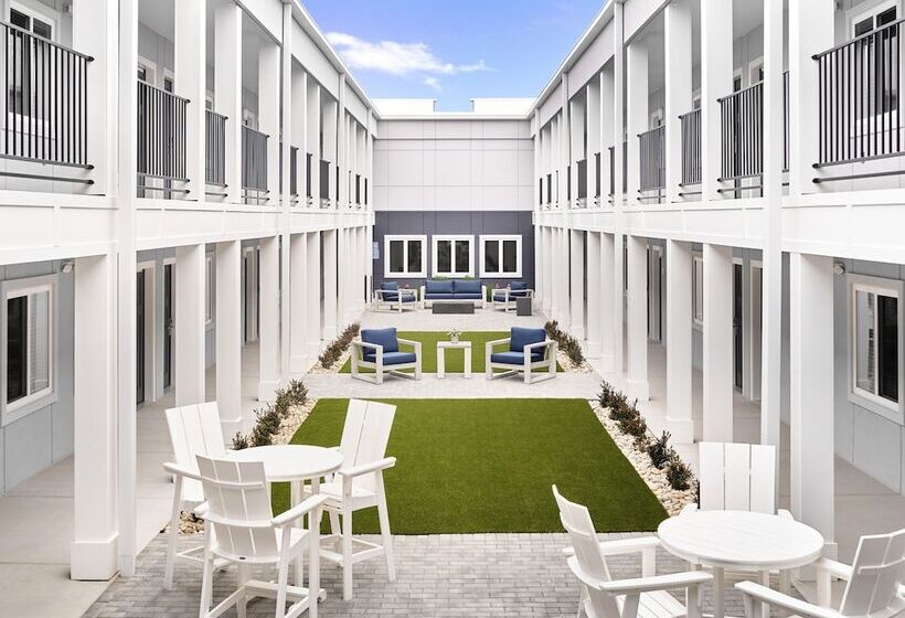 هتل Stayapt Suites Madison Greenbrier